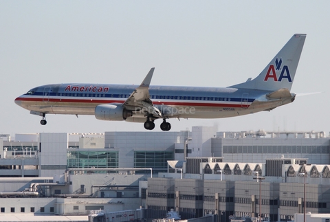 American Airlines Boeing 737-823 (N959AN) at  Miami - International, United States