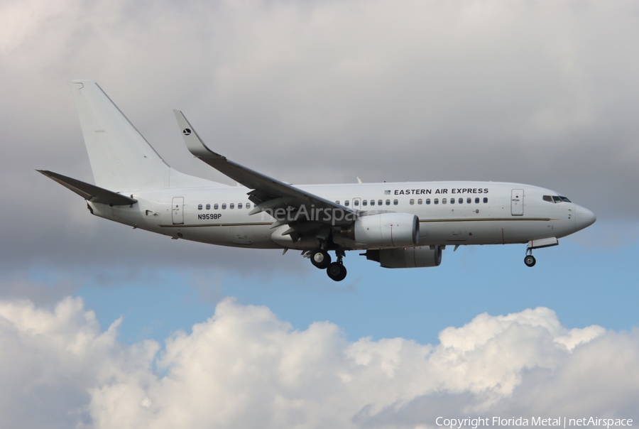 Eastern Air Express Boeing 737-7BD (N959BP) | Photo 675307