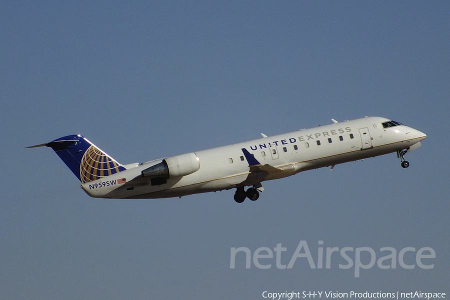 United Express (SkyWest Airlines) Bombardier CRJ-200LR (N959SW) | Photo 25182