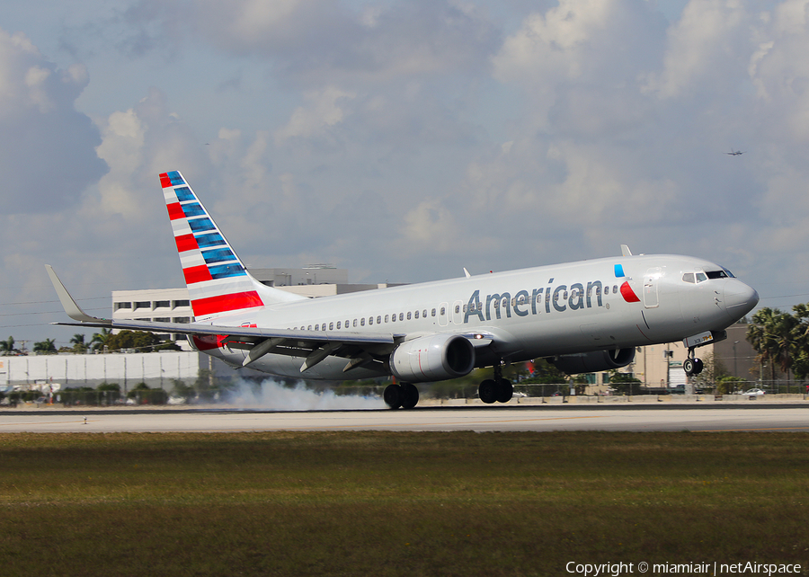 American Airlines Boeing 737-823 (N960AN) | Photo 219444