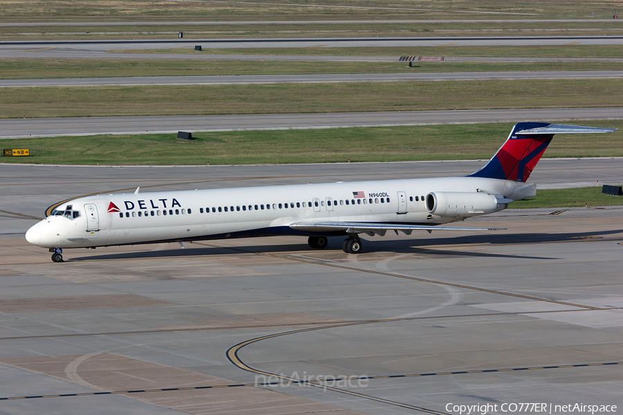 Delta Air Lines McDonnell Douglas MD-88 (N960DL) | Photo 14234