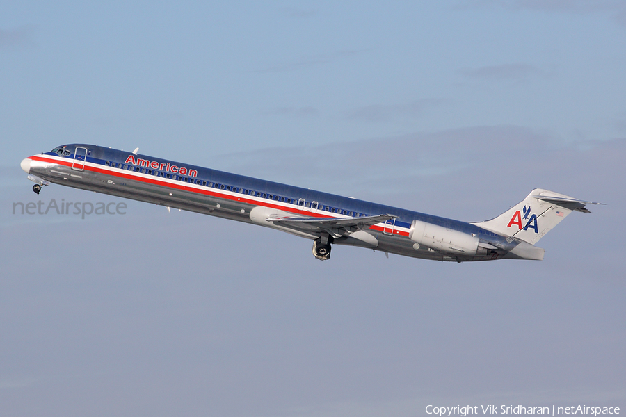 American Airlines McDonnell Douglas MD-83 (N9618A) | Photo 17912