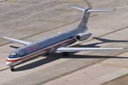 American Airlines McDonnell Douglas MD-82 (N9619V) at  Houston - George Bush Intercontinental, United States
