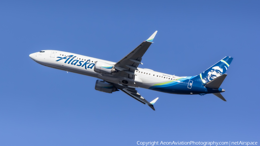 Alaska Airlines Boeing 737-9 MAX (N961AK) | Photo 569722