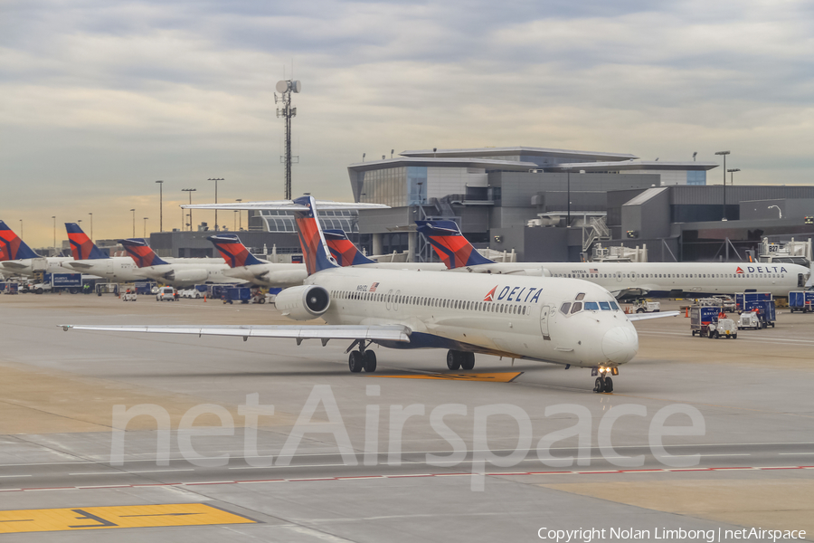 Delta Air Lines McDonnell Douglas MD-88 (N961DL) | Photo 368154