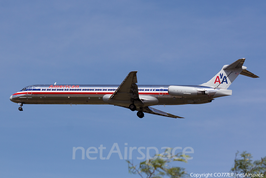 American Airlines McDonnell Douglas MD-83 (N9622A) | Photo 5793