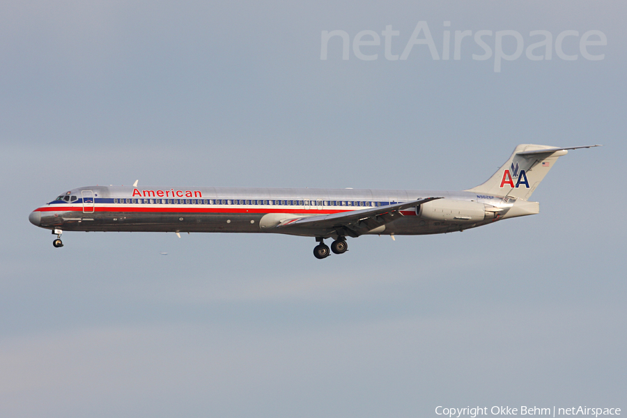 American Airlines McDonnell Douglas MD-83 (N9626F) | Photo 298044