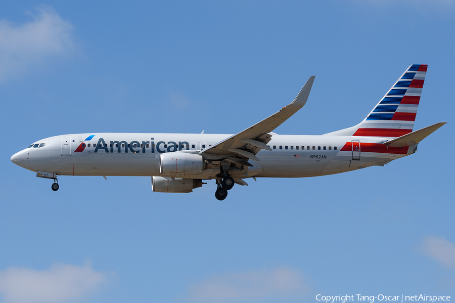 American Airlines Boeing 737-823 (N962AN) | Photo 562848
