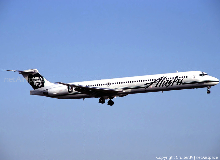 Alaska Airlines McDonnell Douglas MD-83 (N962AS) | Photo 555559