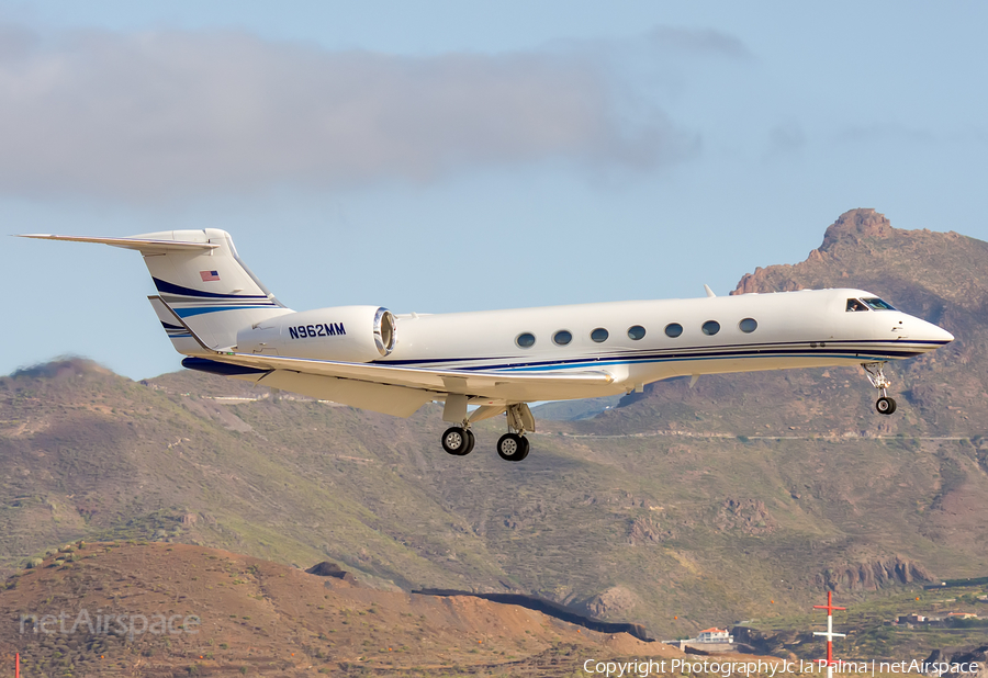Alerion Aviation Gulfstream G-V (N962MM) | Photo 577121