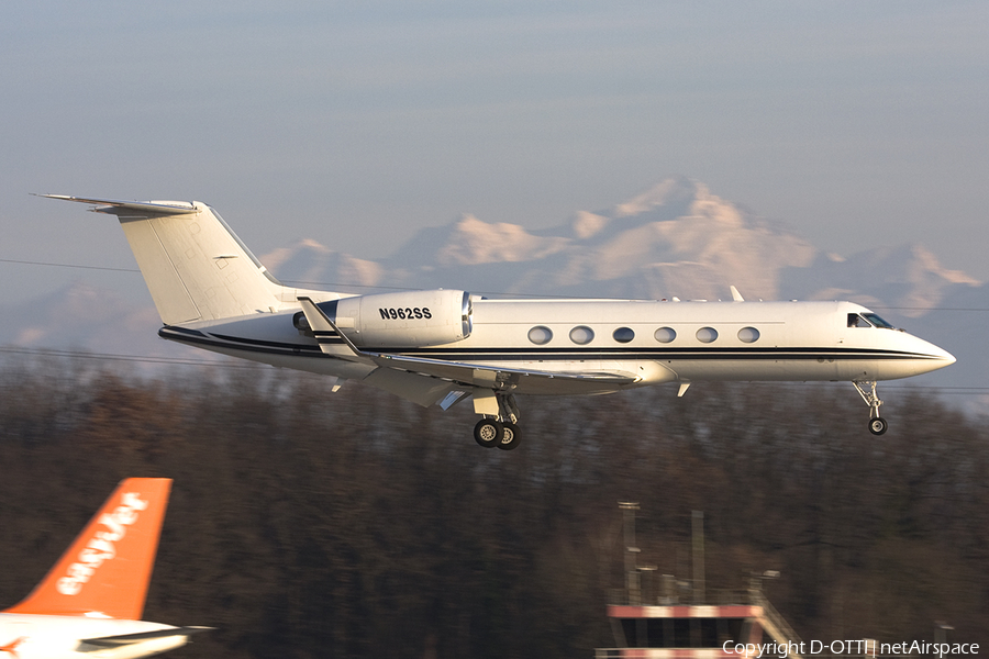 (Private) Gulfstream G-IV (N962SS) | Photo 272217