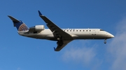 United Express (SkyWest Airlines) Bombardier CRJ-200LR (N962SW) at  Los Angeles - International, United States
