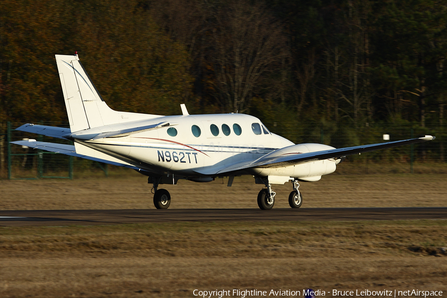 (Private) Beech C90 King Air (N962TT) | Photo 157637