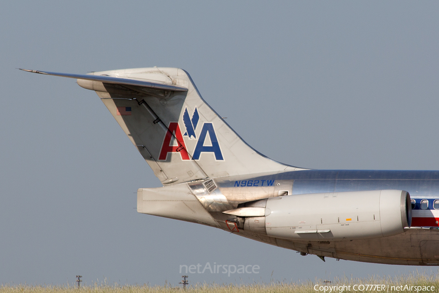 American Airlines McDonnell Douglas MD-83 (N962TW) | Photo 10355