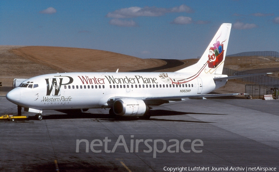 Western Pacific Airlines Boeing 737-3Y0 (N962WP) | Photo 413760