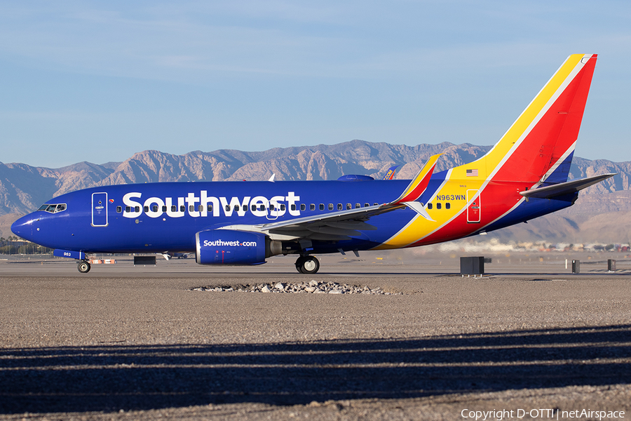 Southwest Airlines Boeing 737-7H4 (N963WN) | Photo 554914