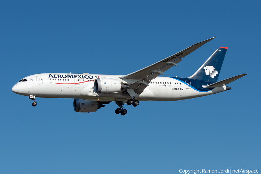 AeroMexico Boeing 787-8 Dreamliner (N964AM) | Photo 368218