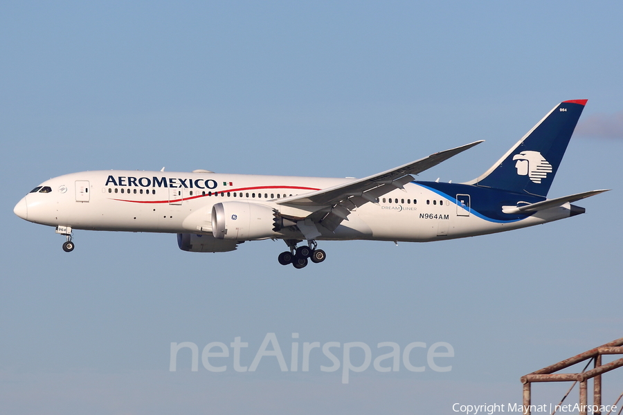 AeroMexico Boeing 787-8 Dreamliner (N964AM) | Photo 214800