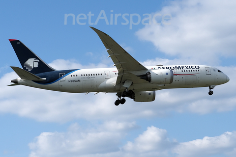 AeroMexico Boeing 787-8 Dreamliner (N965AM) at  London - Heathrow, United Kingdom