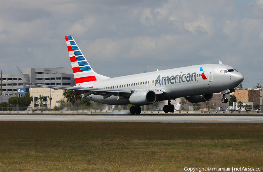 American Airlines Boeing 737-823 (N965AN) | Photo 218850