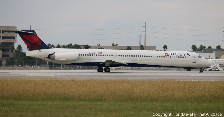 Delta Air Lines McDonnell Douglas MD-88 (N965DL) | Photo 323423