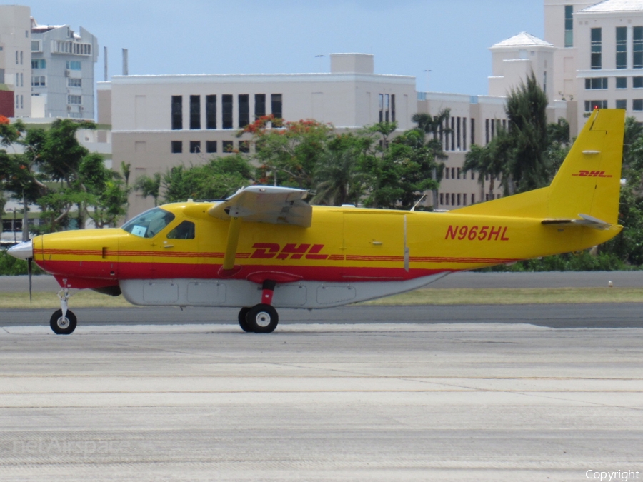 DHL (Kingfisher Air Services) Cessna 208B Super Cargomaster (N965HL) | Photo 251356