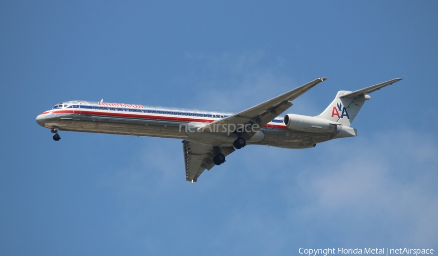 American Airlines McDonnell Douglas MD-83 (N965TW) | Photo 323426