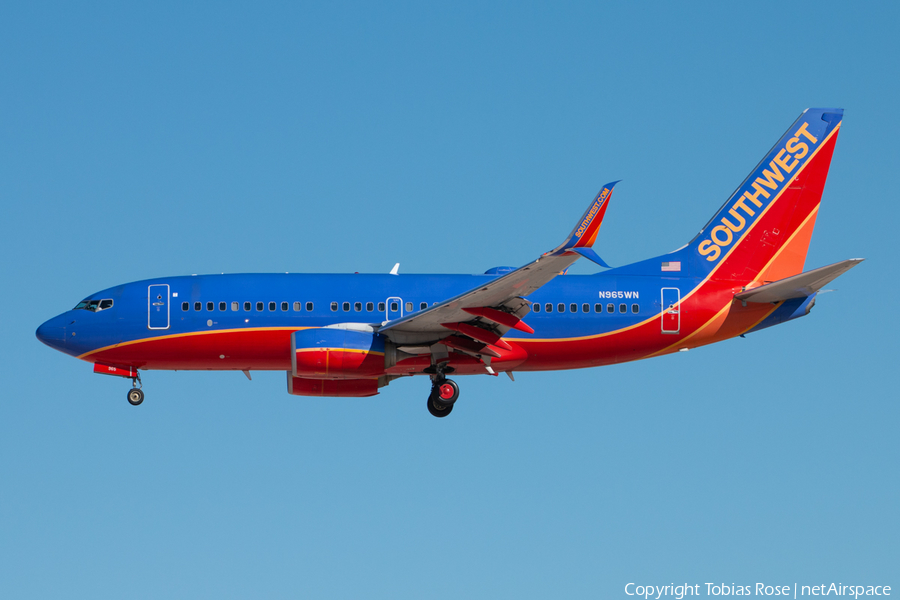 Southwest Airlines Boeing 737-7H4 (N965WN) | Photo 275864