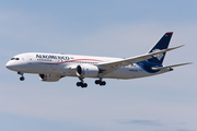 AeroMexico Boeing 787-8 Dreamliner (N966AM) at  New York - John F. Kennedy International, United States
