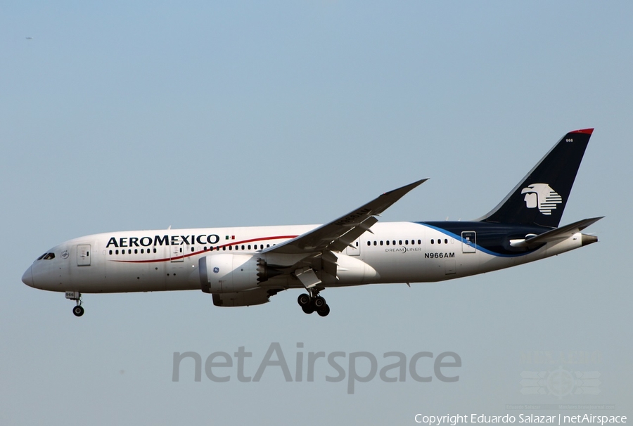 AeroMexico Boeing 787-8 Dreamliner (N966AM) | Photo 116402