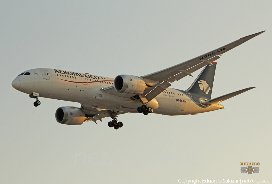 AeroMexico Boeing 787-8 Dreamliner (N966AM) | Photo 560618