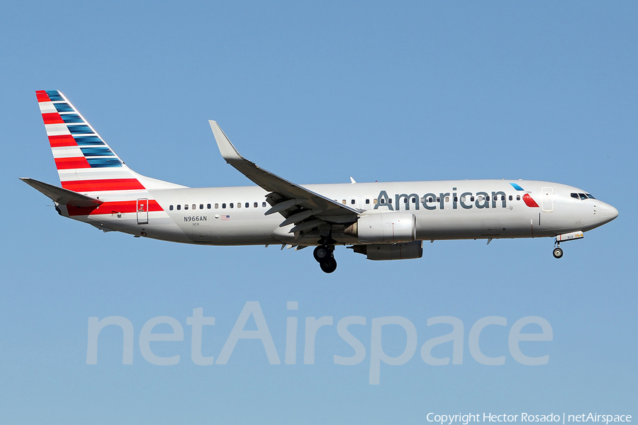 American Airlines Boeing 737-823 (N966AN) | Photo 199598