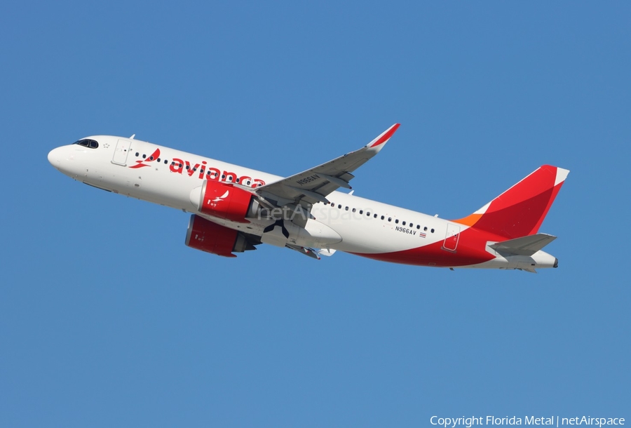 Avianca Airbus A320-251N (N966AV) | Photo 675531