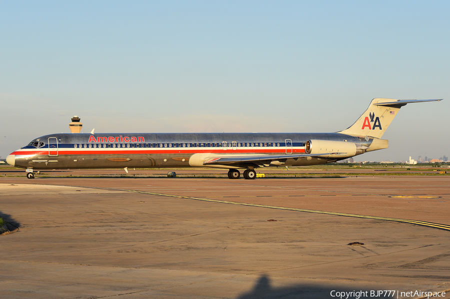 American Airlines McDonnell Douglas MD-83 (N966TW) | Photo 245245