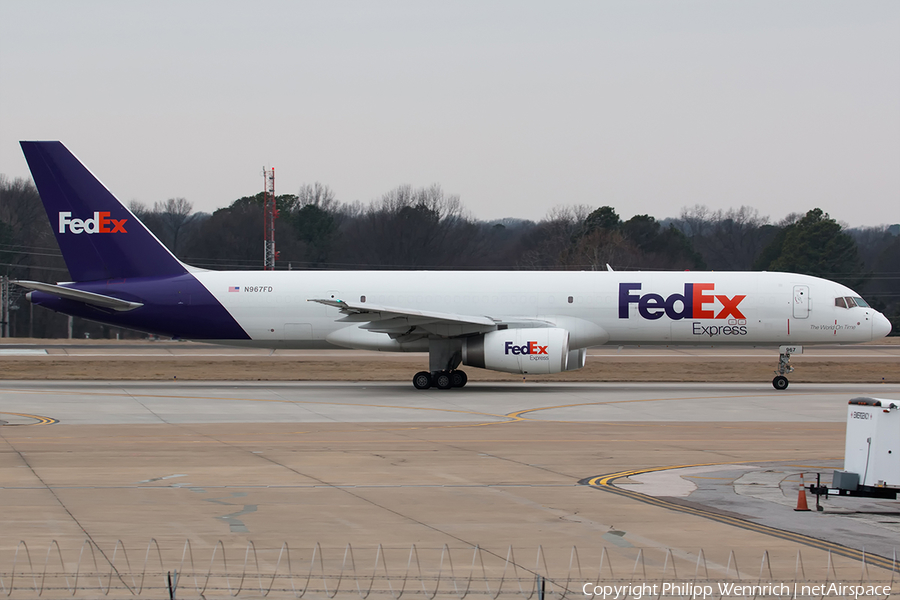 FedEx Boeing 757-28A(SF) (N967FD) | Photo 237502