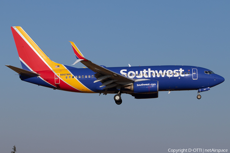 Southwest Airlines Boeing 737-7H4 (N967WN) | Photo 521773