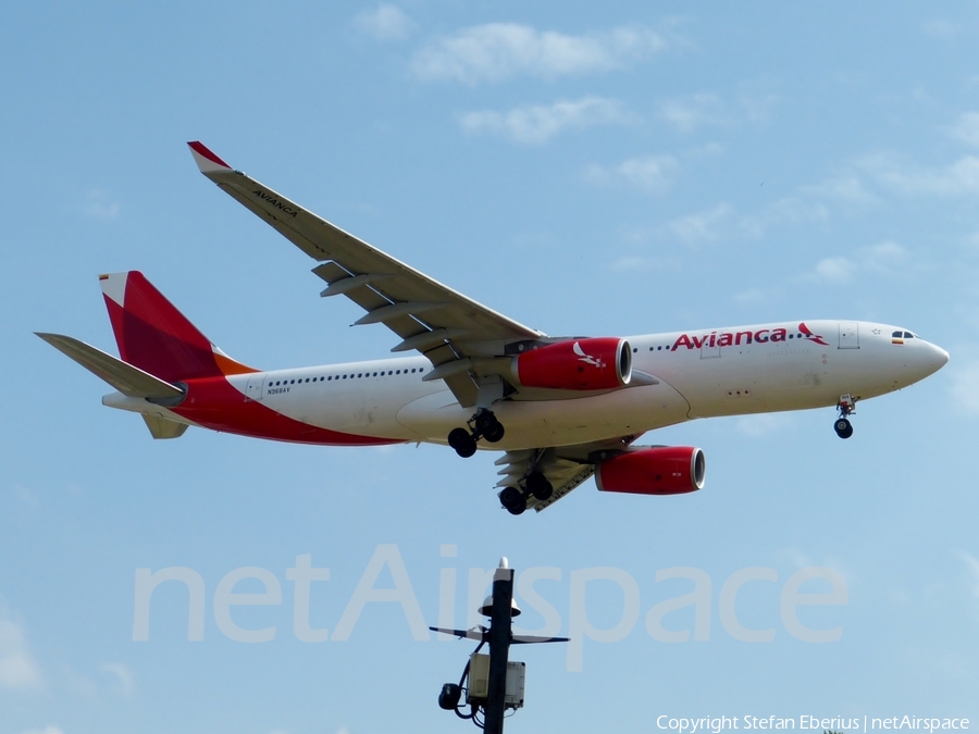Avianca Airbus A330-243 (N968AV) | Photo 132250