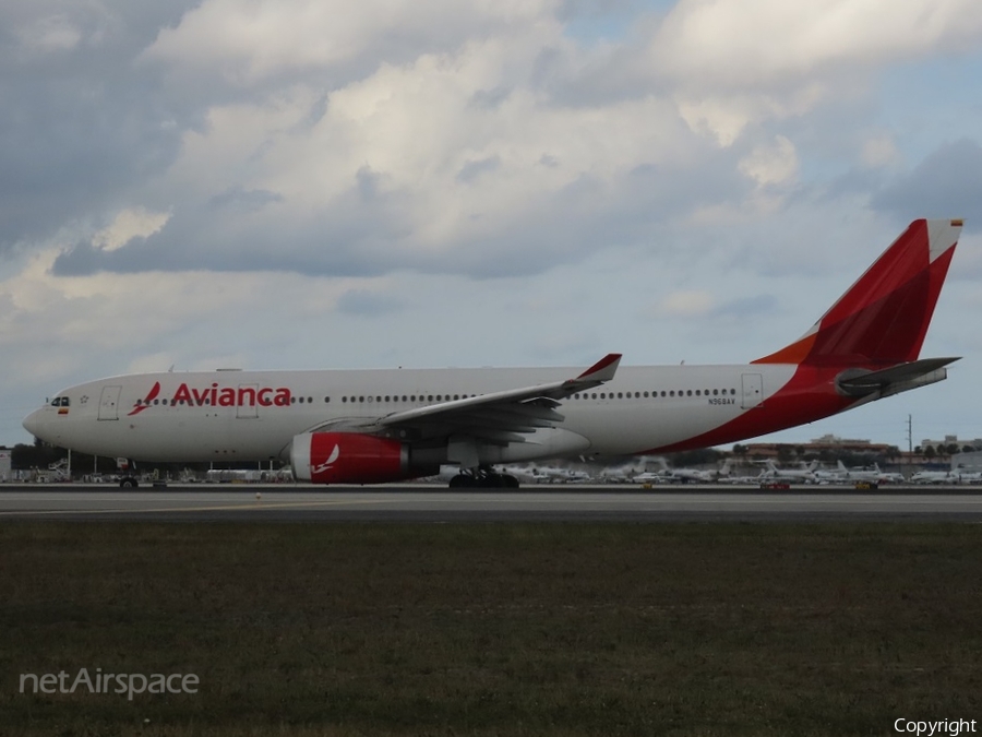 Avianca Airbus A330-243 (N968AV) | Photo 305771
