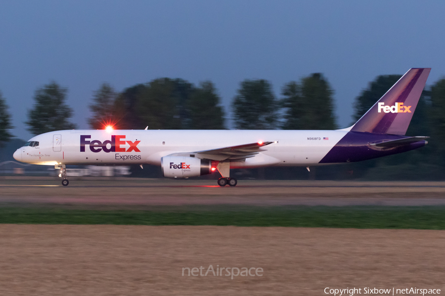 FedEx Boeing 757-28A(SF) (N968FD) | Photo 258126
