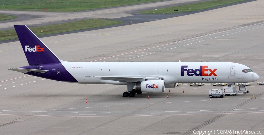 FedEx Boeing 757-28A(SF) (N968FD) | Photo 462012