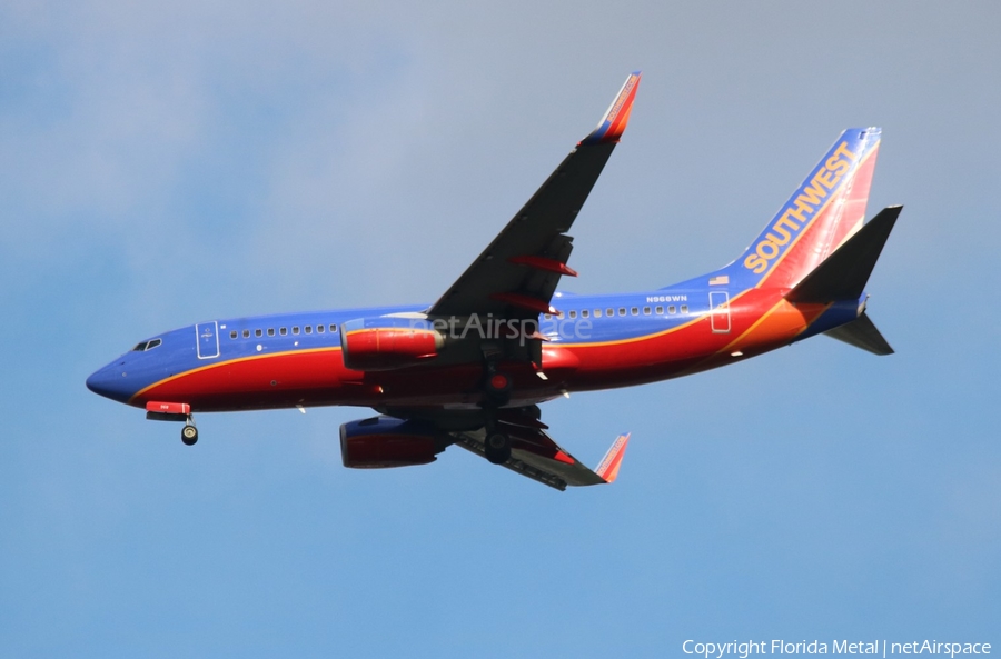 Southwest Airlines Boeing 737-7H4 (N968WN) | Photo 323489