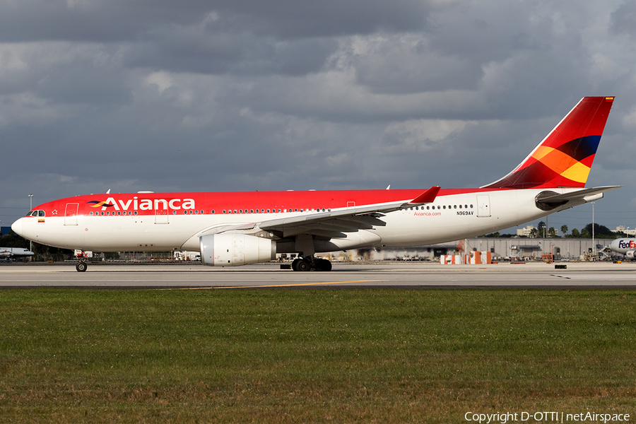 Avianca Airbus A330-243 (N969AV) | Photo 138391