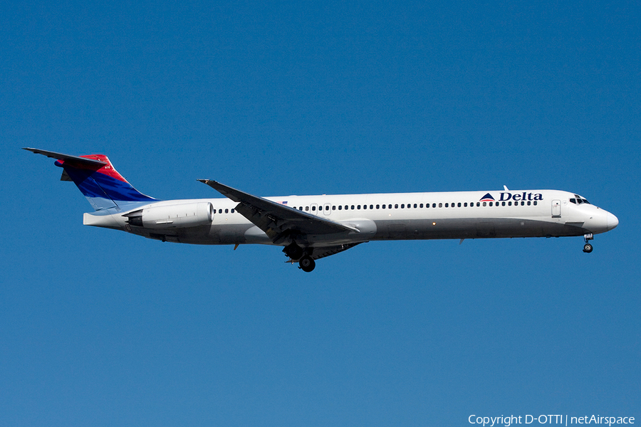 Delta Air Lines McDonnell Douglas MD-88 (N970DL) | Photo 261387