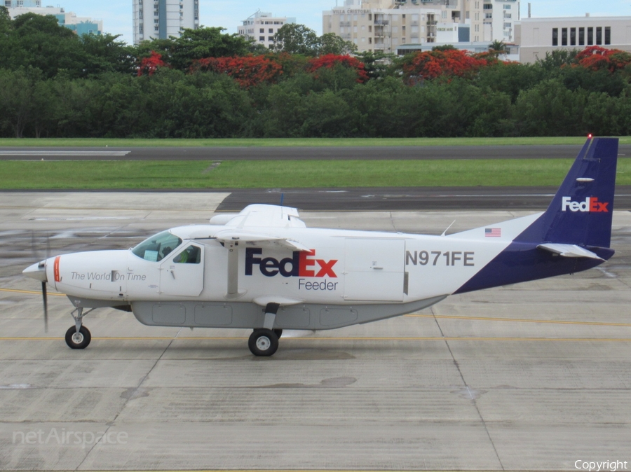 FedEx Feeder (Corporate Air) Cessna 208B Super Cargomaster (N971FE) | Photo 447866