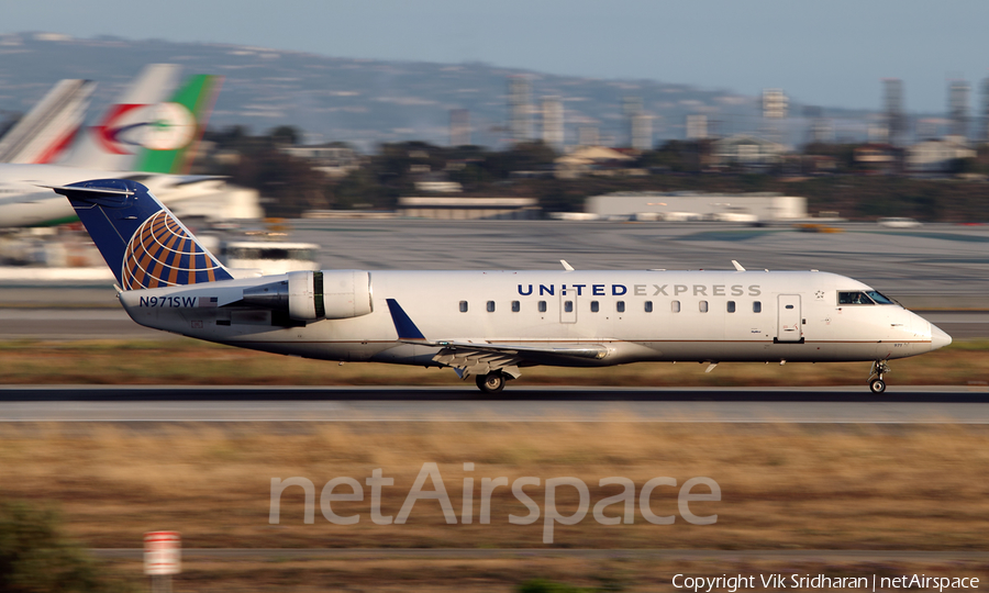United Express (SkyWest Airlines) Bombardier CRJ-200LR (N971SW) | Photo 112740