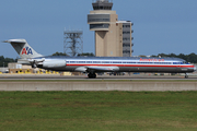 American Airlines McDonnell Douglas MD-83 (N971TW) at  Minneapolis - St. Paul International, United States