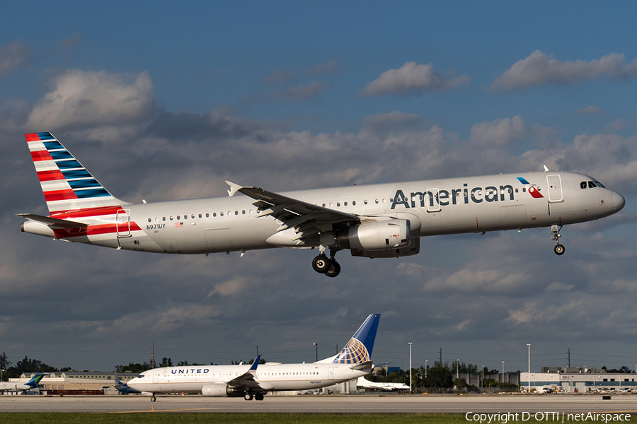 American Airlines Airbus A321-231 (N971UY) | Photo 134496