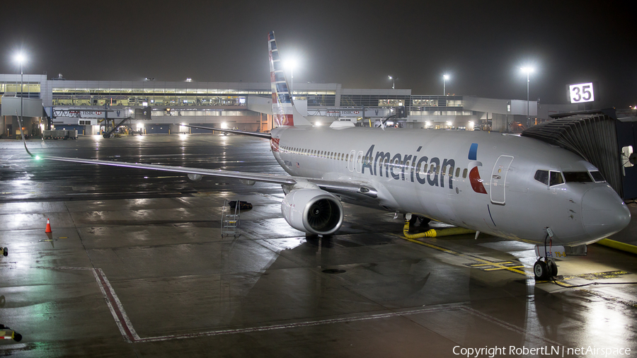 American Airlines Boeing 737-823 (N972AN) | Photo 593207