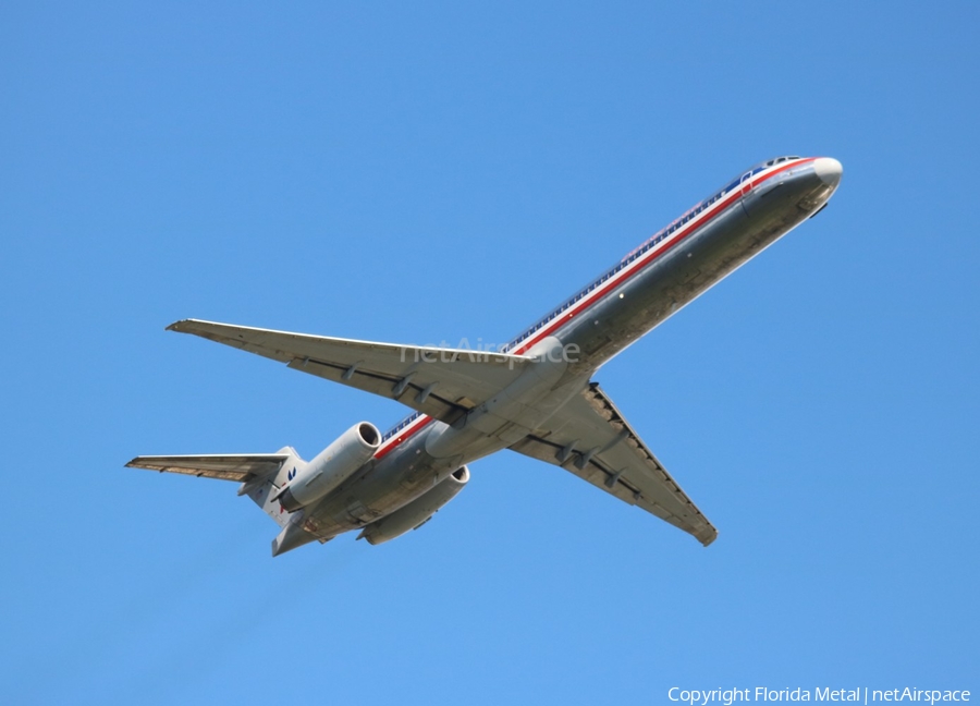 American Airlines McDonnell Douglas MD-83 (N972TW) | Photo 324610