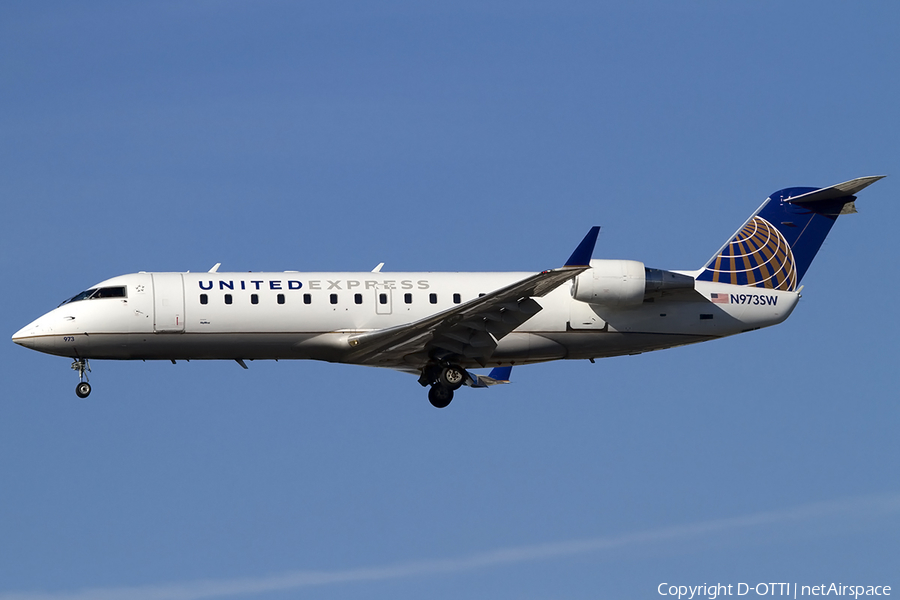 United Express (SkyWest Airlines) Bombardier CRJ-200LR (N973SW) | Photo 457914